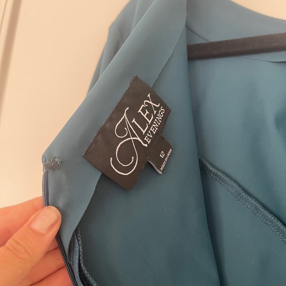 Alex Evenings $239 Teal Ruffle Embellished Cocktail Party Dress Bell Sleeve 12 - Picture 7 of 11